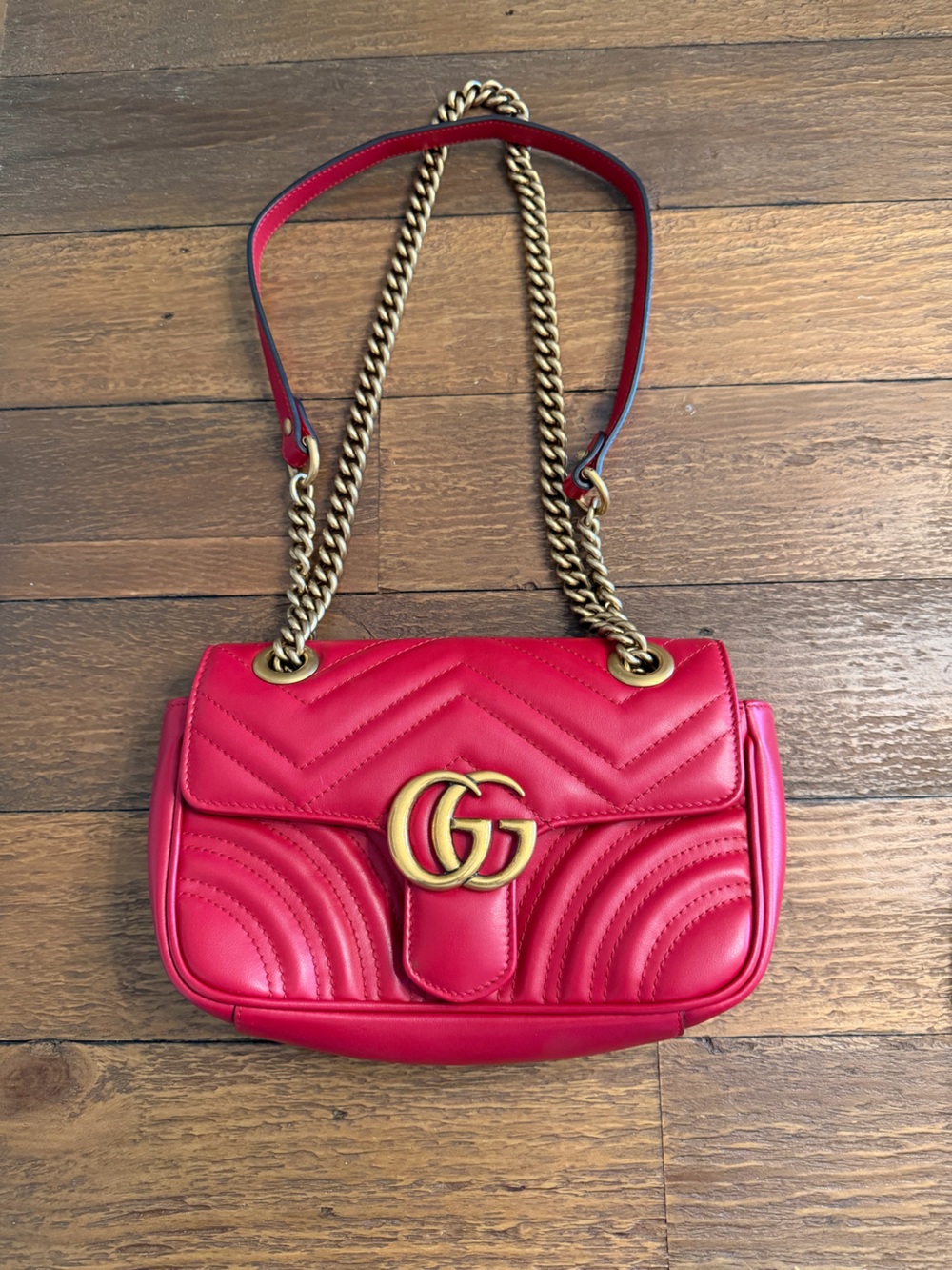 Gucci GG Marmont Shoulder Bag – Red Leather
